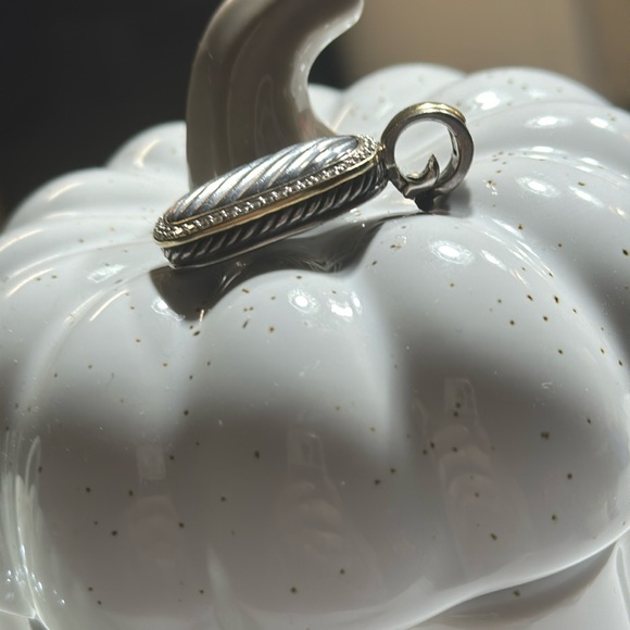 Authentic David Yurman cable and diamond enhancer - Picture 3 of 7